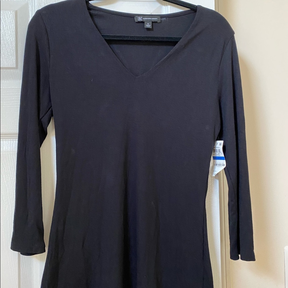 BNWT INC International concepts top